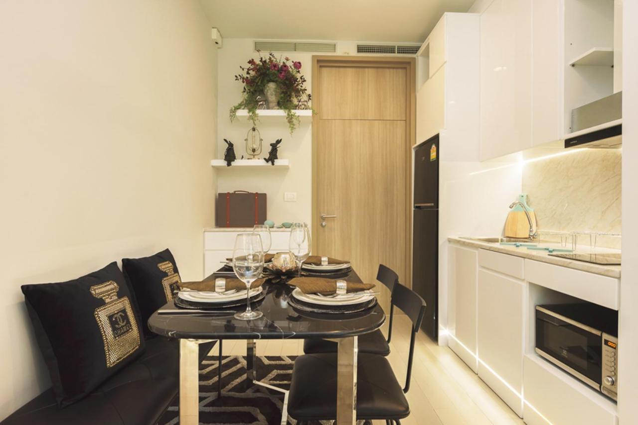 Grand Central Bangkok By Favstay Exterior photo